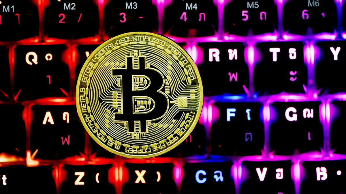 Bitcoin Holds Firm as Crypto Traders Look to Seasonal ‘Uptober’ Rally