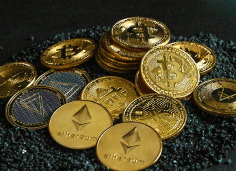 Bitcoin Price Drops to $124,000 After Hitting New All-Time High