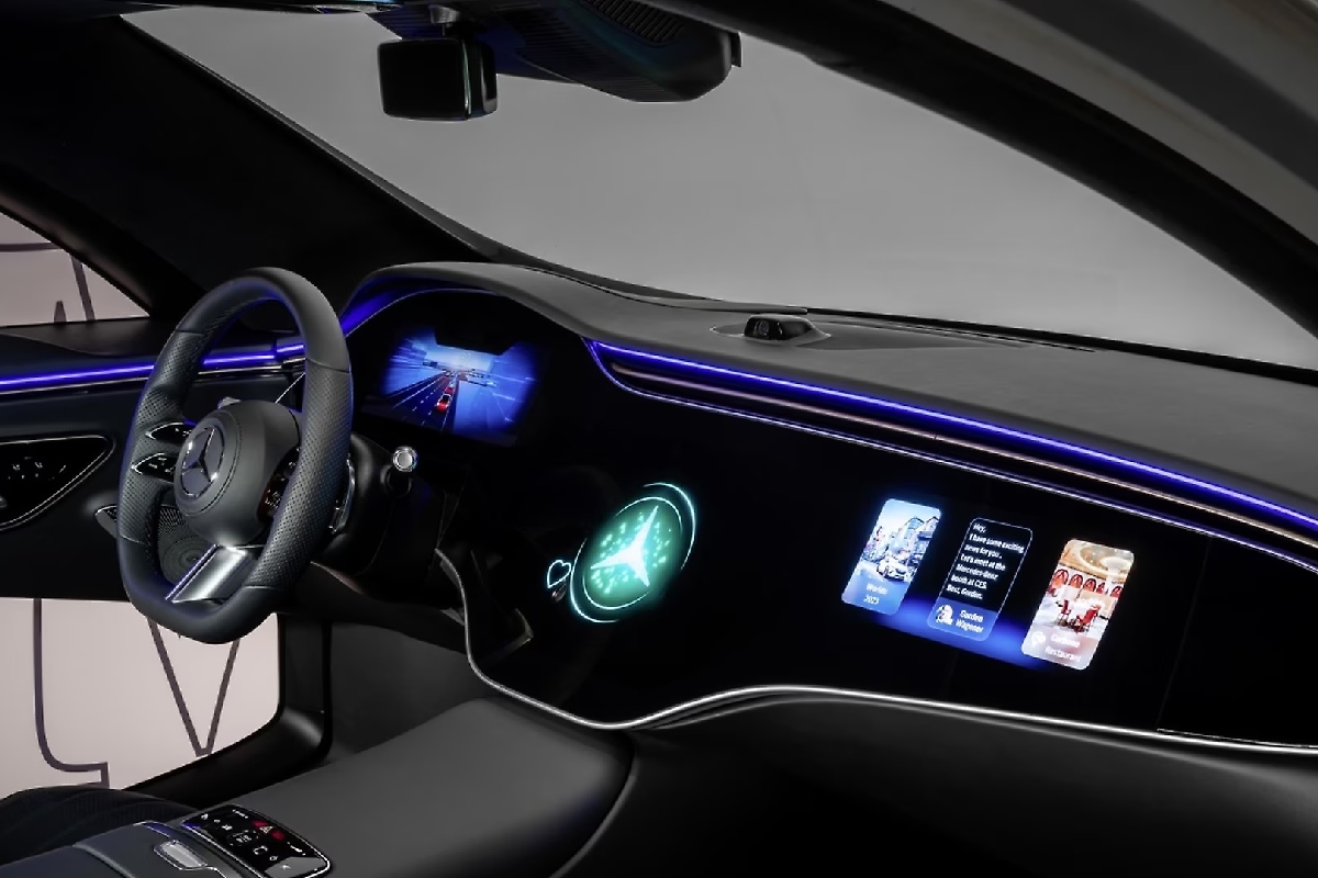 Mercedes Unveils Cutting-Edge 'Dialogue Partner' Voice Assistant
