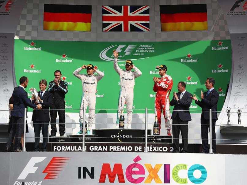 Mexican GP: Lewis Hamilton Cruises to Victory to Keep Title Hopes Alive Mexican GP: Lewis Hamilton Cruises to Victory to Keep Title Hopes Alive