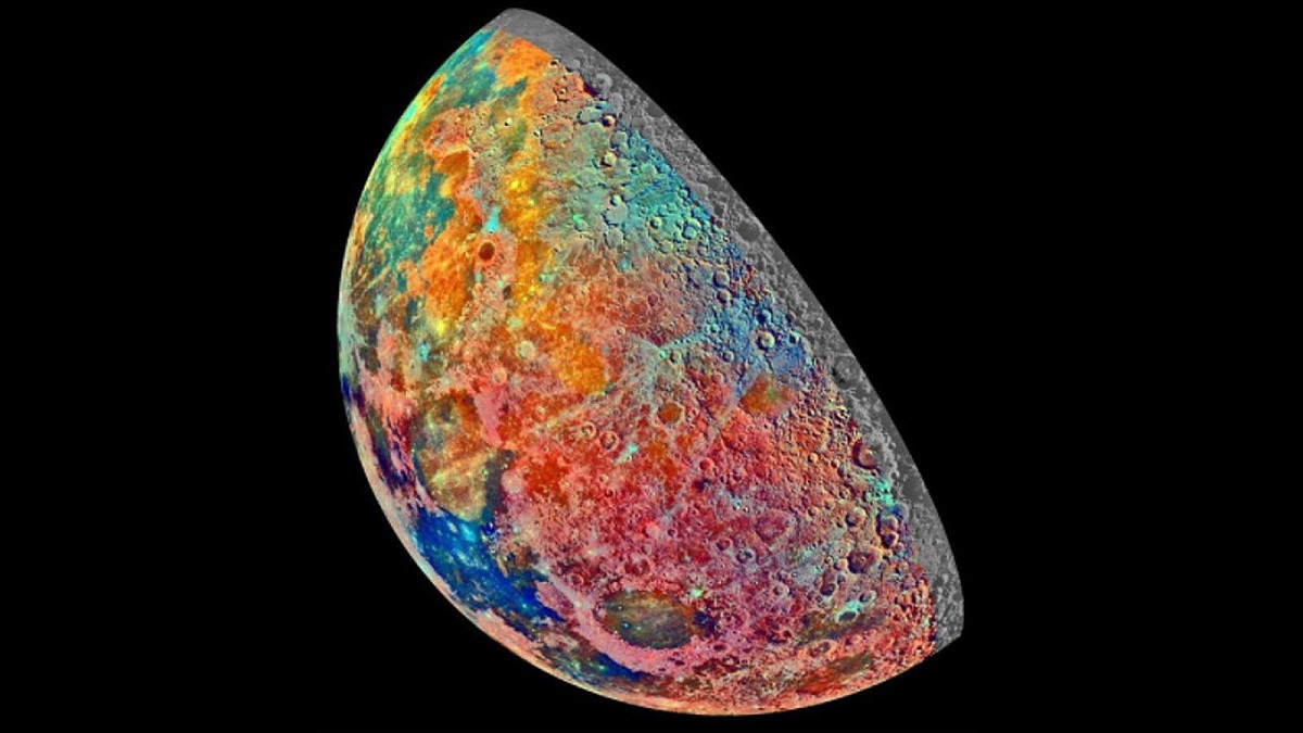 Never Before Did the Moon Look This Beautiful. Here's NASA's Latest Photo