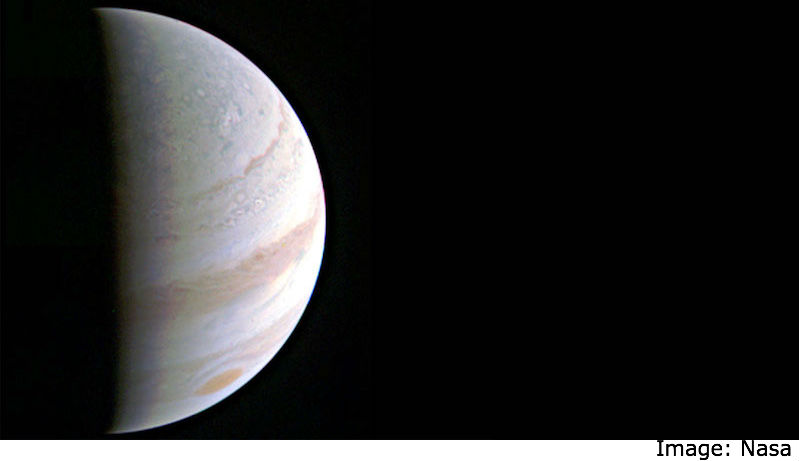 Nasa's Juno Probe Completes Closest-Ever Flyby of Jupiter