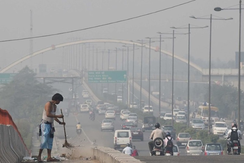 Air Pollution in Delhi: Apps, Websites, and Gadgets to Monitor Air Quality