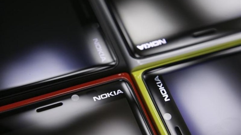 Why Pioneering Nokia Couldn't Beat Apple's iPhone