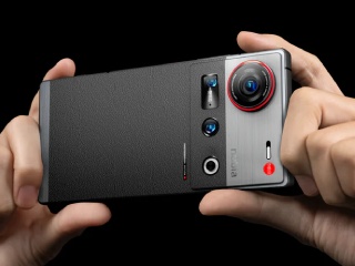 Nubia Z70S Ultra With Snapdragon 8 Elite SoC, 64-Megapixel Telephoto Camera Goes Global