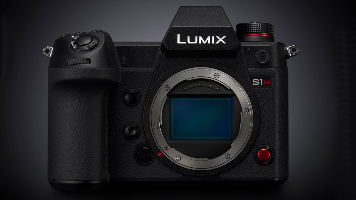 Panasonic Lumix S1H Officially Confirmed, Boasts of 6K Unlimited Video Recording, V-Log, and More