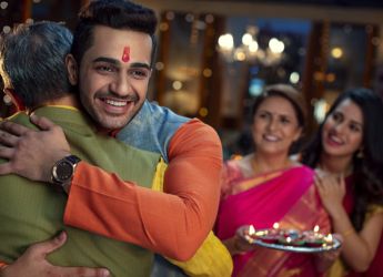 Best Electronics & Gadgets to Gift Your Parents This Diwali