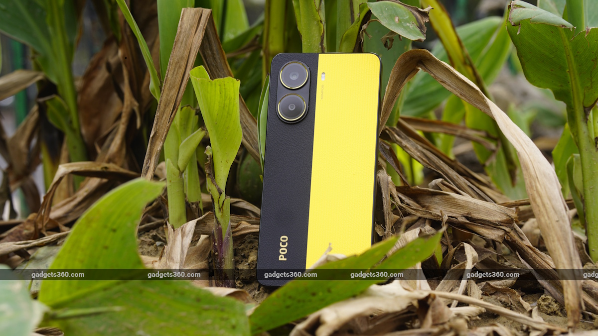 Poco X8 Pro and Poco X8 Pro Max to Feature 1.5K OLED Screens, 100W Charging Support, Tipster Claims