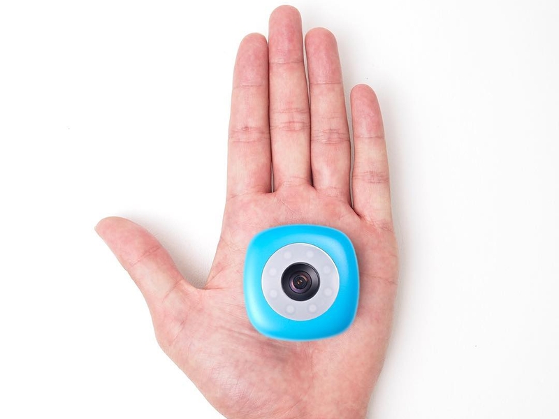 Podo Is the Pocket-Sized Selfie Stick Killer the World Needs