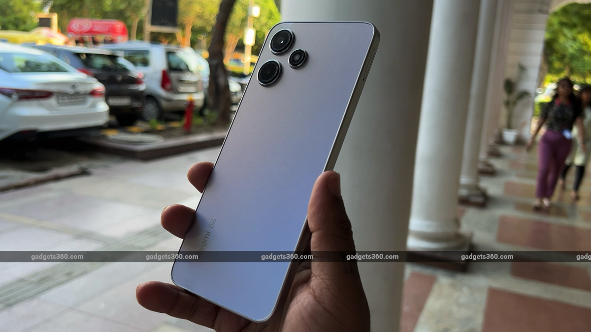 Redmi 12 5G Review: Get It Only for 5G