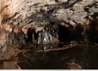 Archaeologists Find Roman Artefacts in Spain&rsquo;s Cova De Les Dones Cave