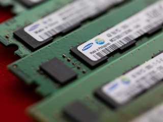 Samsung Hits $1 Trillion Valuation, Joining TSMC in Elite Club