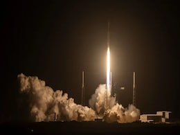 SpaceX Falcon 9 Successfully Launches 28 Starlink Satellites to Orbit From Florida SpaceX Falcon 9 Successfully Launches 28 Starlink Satellites to Orbit From Florida