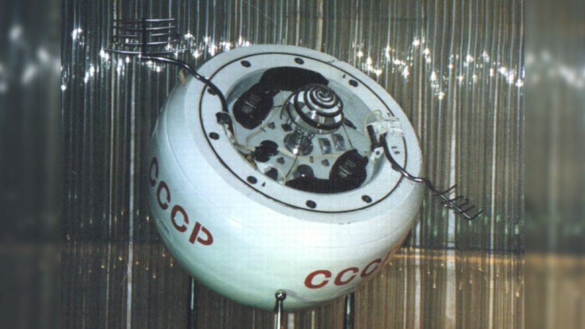 Soviet Venus Probe Kosmos 482 Set to Re-Enter Earth After 53 Years in Single Piece