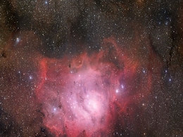 Astrophotographer Captures Stunning Portrait of Lagoon and Trifid Nebulas in Glowing Detail Astrophotographer Captures Stunning Portrait of Lagoon and Trifid Nebulas in Glowing Detail