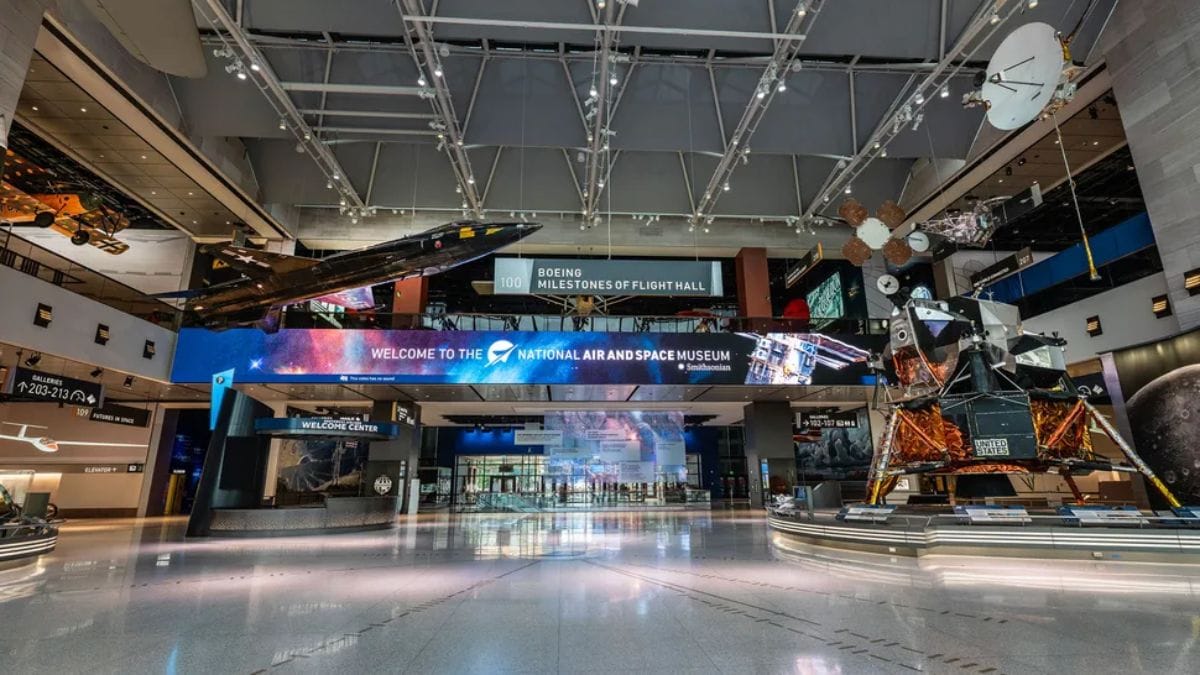 Smithsonian Air and Space Museum Reopens with SpaceX Rocket, Mars Habitat and More
