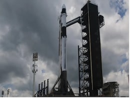 SpaceX, NASA Delay Crew-11 Launch Due to Thick Clouds over Kennedy Space Center SpaceX, NASA Delay Crew-11 Launch Due to Thick Clouds over Kennedy Space Center