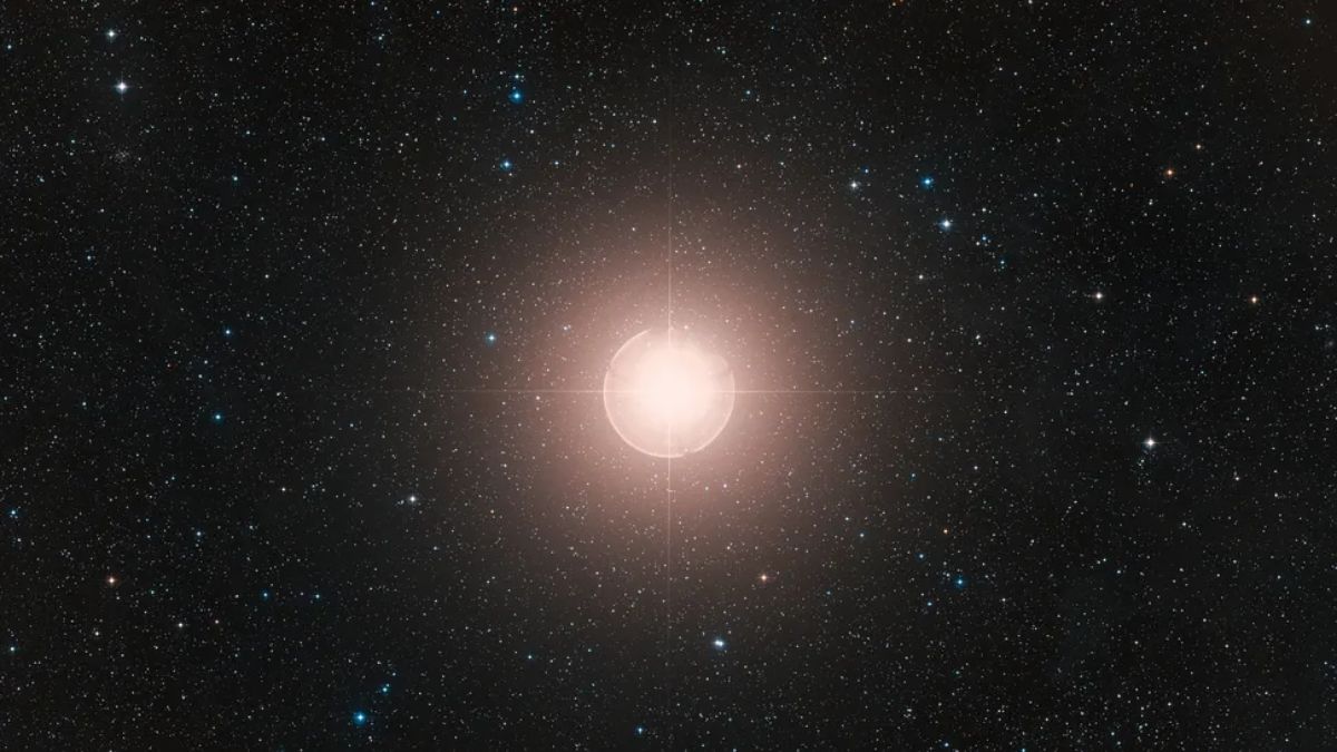 NASA Telescopes Capture First-Ever Companion Star Orbiting Massive Red Supergiant Betelgeuse