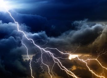 New World Record Alert: Weather Satellite Records Longest Lightning Flash of 515 Miles