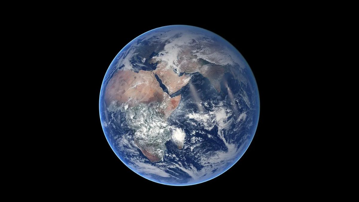 Earth&rsquo;s Spin to Speed Up Briefly, Causing Shorter Days This Summer