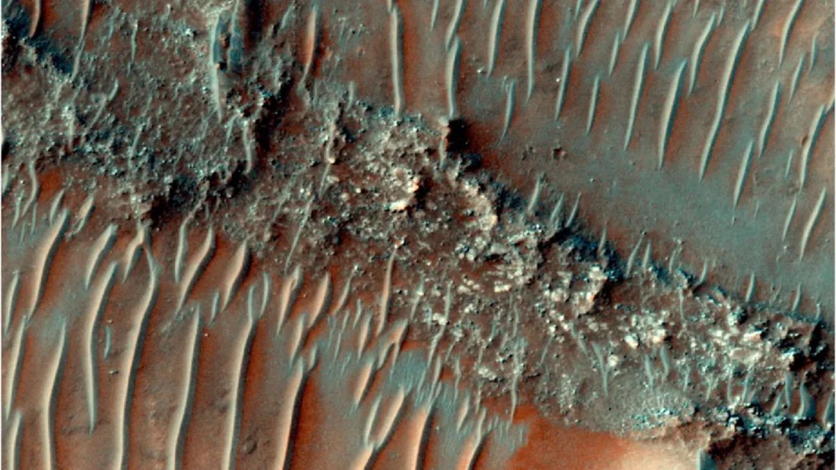 New Study Reveals Mars Faced Heavy Rains: Possible Clue to Ancient Life