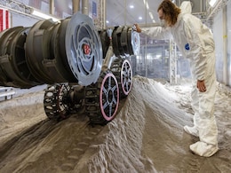 NASA’s RASSOR Robot Digs Deep into Moon Mining Future with Successful Test NASA’s RASSOR Robot Digs Deep into Moon Mining Future with Successful Test