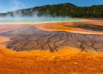 New Study Suggests Yellowstone May Help Solve the World&rsquo;s Helium Crisis