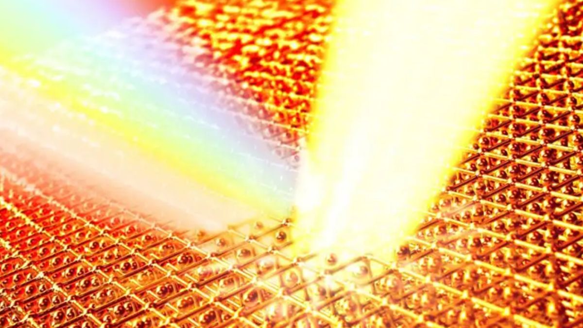 Gold Defies Physics: Remains Solid at 14x Its Melting Point in Superheating Experiment