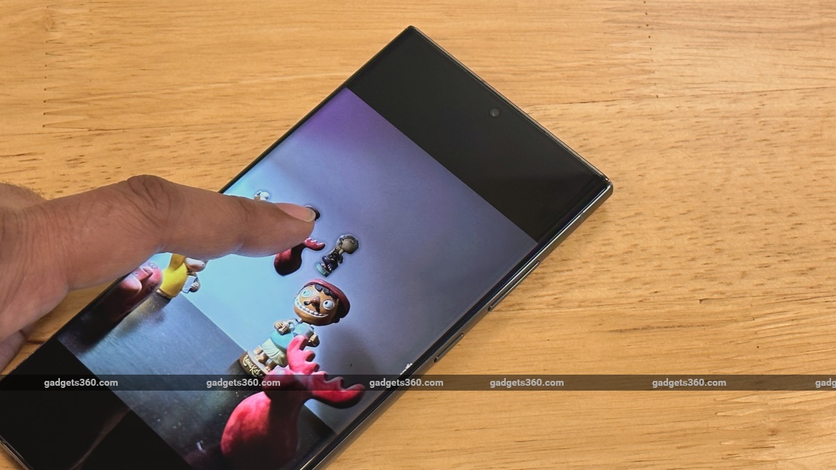 Samsung Galaxy S23 With One UI 5.1 Lets Users Pick an Object From a Photo In Gallery App
