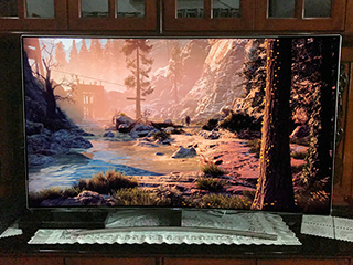 Samsung Q8C 55-Inch 4K HDR QLED TV 2017 Review