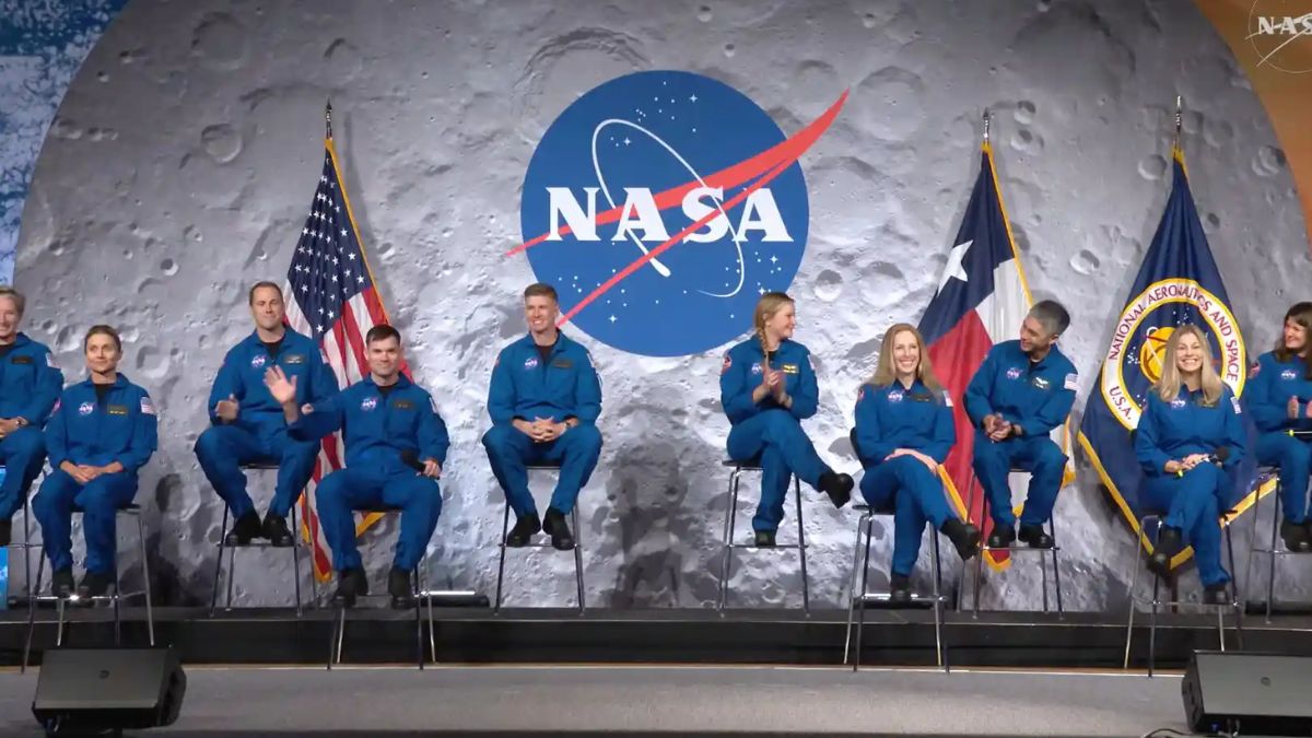NASA Selects 10 New Astronauts to Support Future Moon and Mars Missions