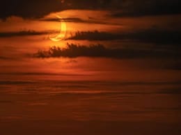 Rare ‘Crescent Sunrise’ Solar Eclipse to Grace Skies Over Antarctica and New Zealand Rare ‘Crescent Sunrise’ Solar Eclipse to Grace Skies Over Antarctica and New Zealand