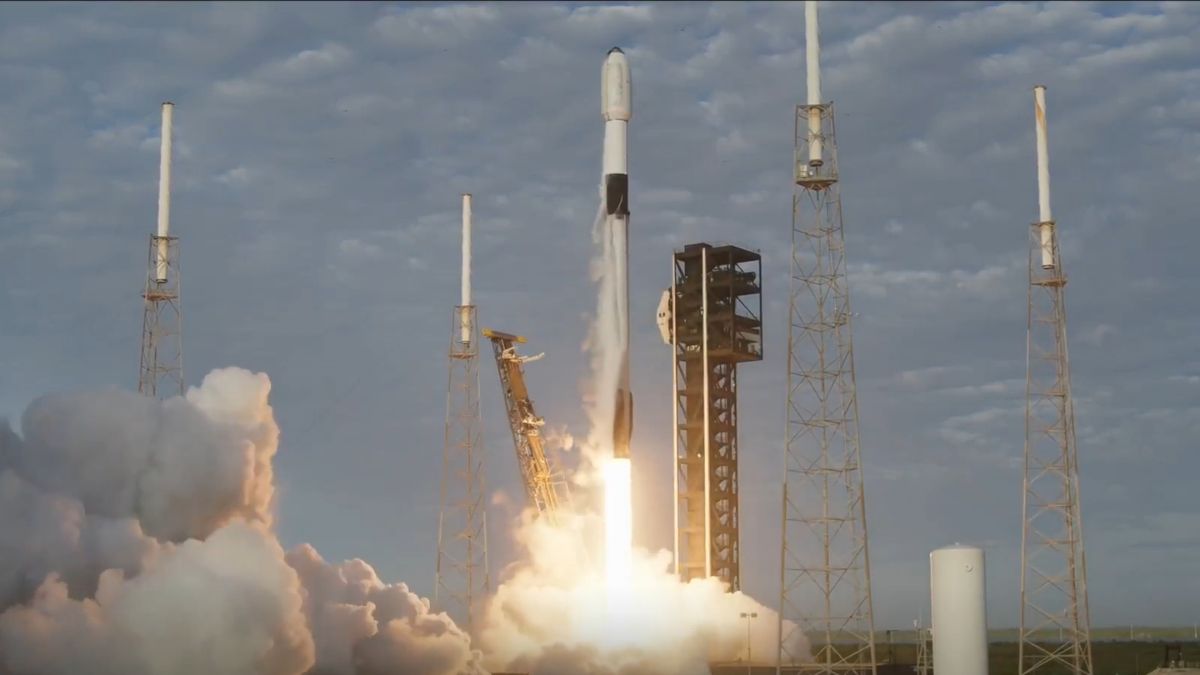 SpaceX Launches 28 Starlink Satellites on Falcon 9, Booster Lands Safely
