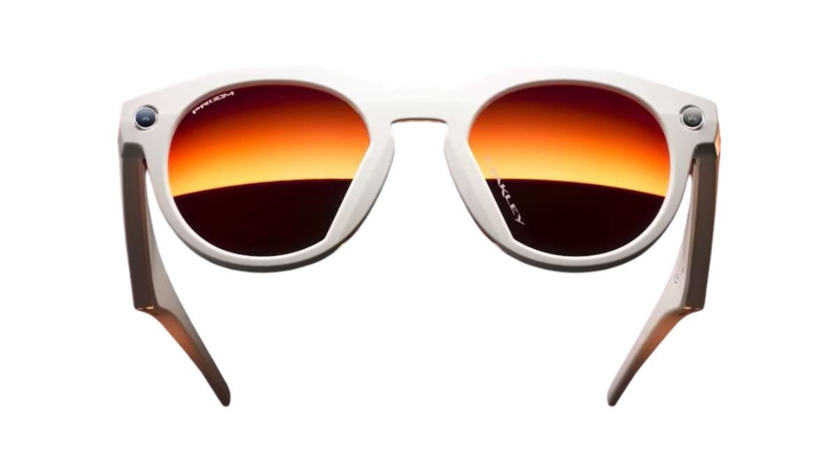 Oakley Meta Glasses: মেটার AI চশমা স্মার্টফোনের যাবতীয় কাজ করবে, পয়লা ডিসেম্বর ভারতে আসছে