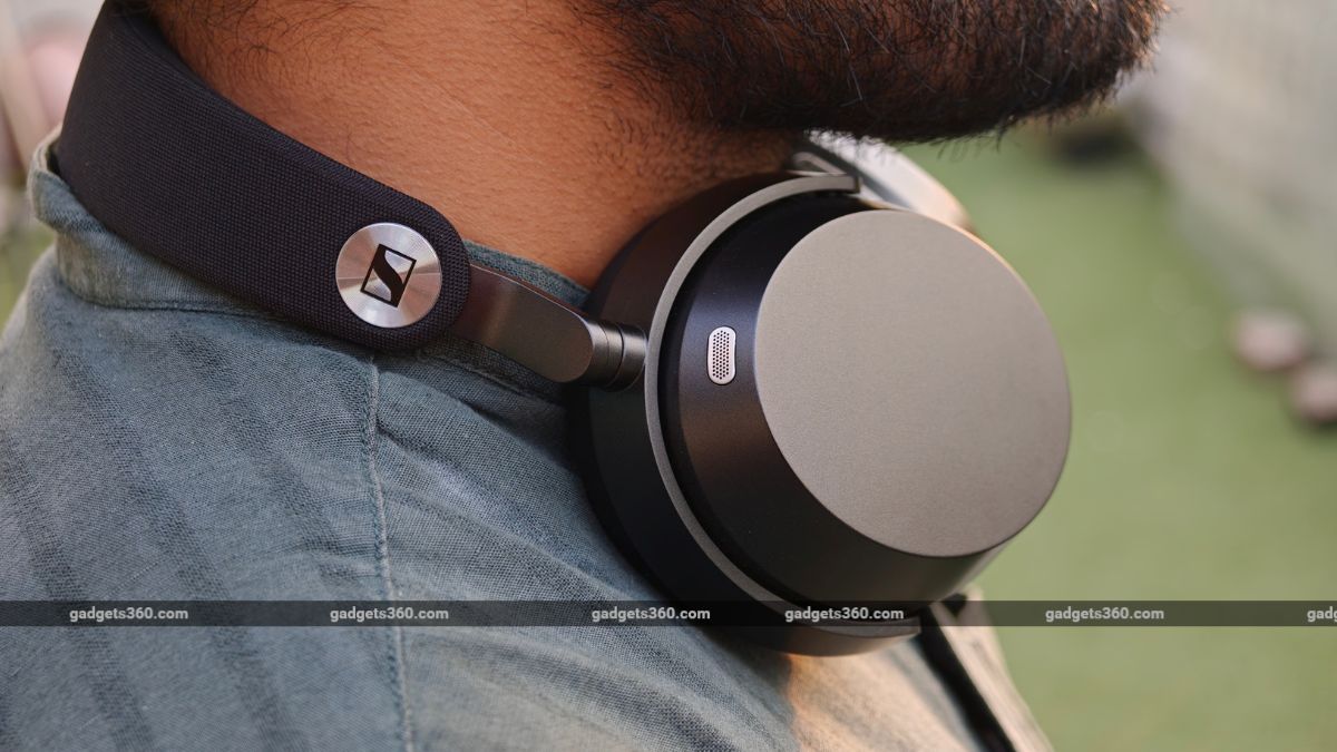 Sennheiser momentum 5 wireless gadgets 360 10 Sennheiser Momentum 5 Wireless