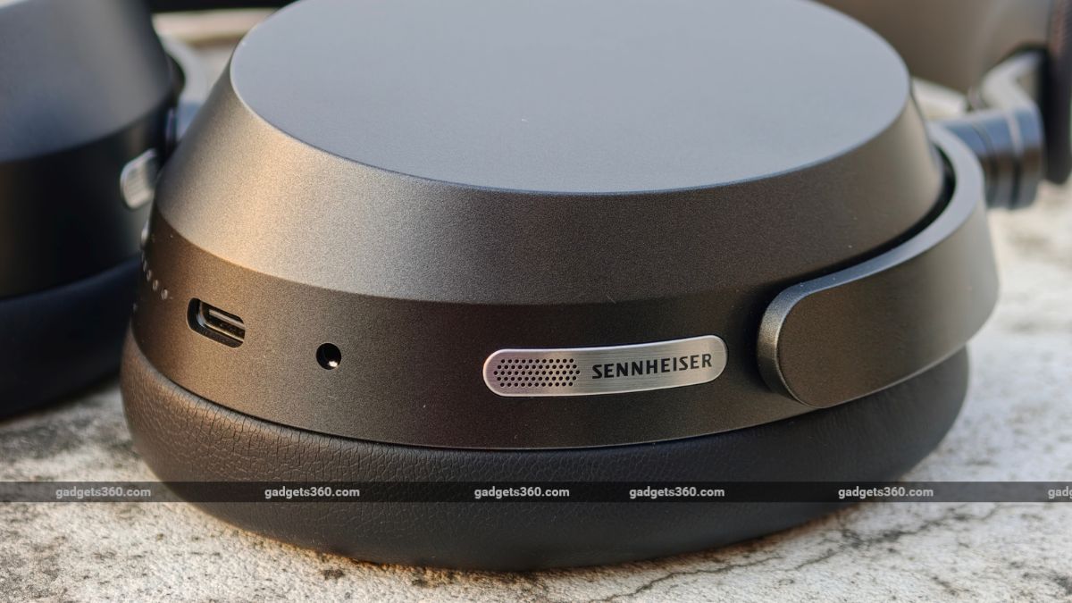 Sennheiser momentum 5 wireless gadgets 360 6 Sennheiser Momentum 5 Wireless