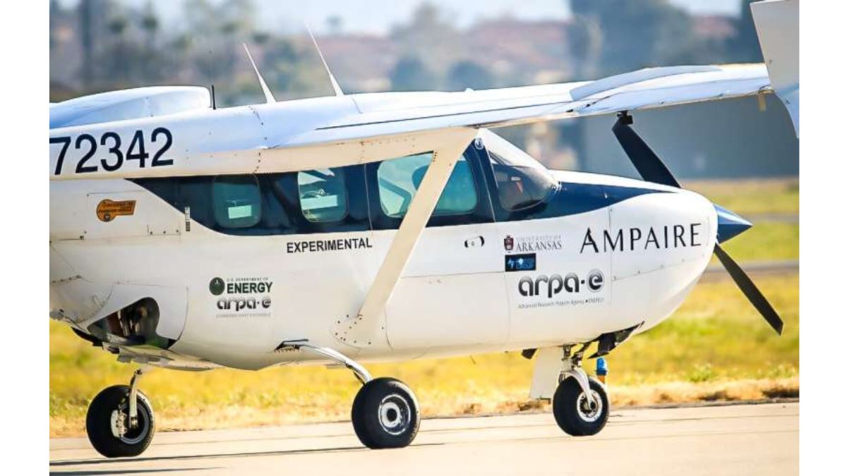 Silicon Carbide-Based Motor Drive Enables a Smaller, Lighter Electric Aircraft Engine