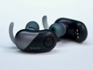 Sony WF-SP700N Truly Wireless Noise Canceling Earbuds Review