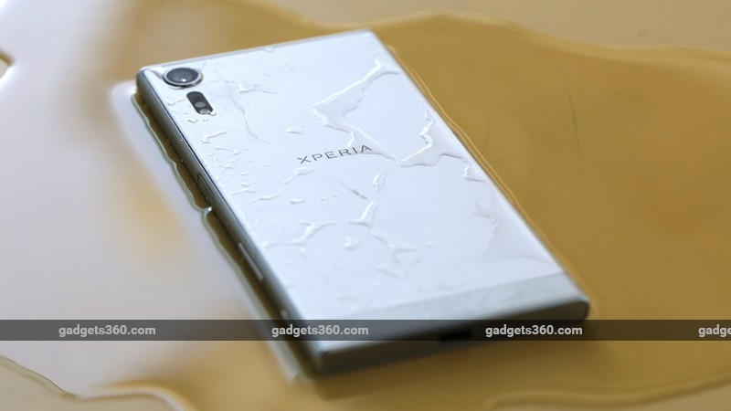 Sony Xperia XZs Review