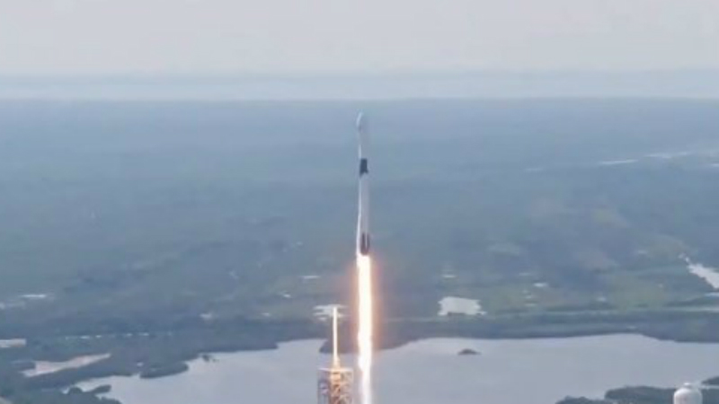 SpaceX Launches 10 More Iridium Communications Satellites Into Orbit