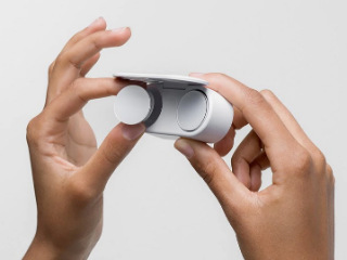 Microsoft Surface Earbuds to Get New Graphite Grey Colour Option