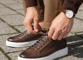 Step Into Comfort: The Best Neeman's Shoes for Men for Everyday Wear