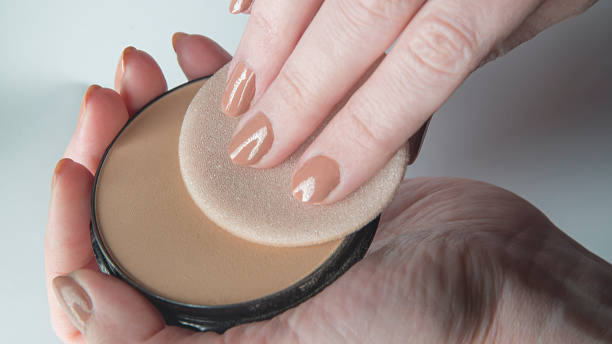 Top Makeup Setting Powders Under Rs. 600 for a Flawless, Long-Lasting Matte Finish