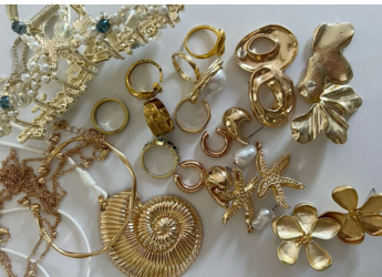 Budget-Friendly Jewellery That Looks Expensive: Top Necklace And Earring Sets For Women