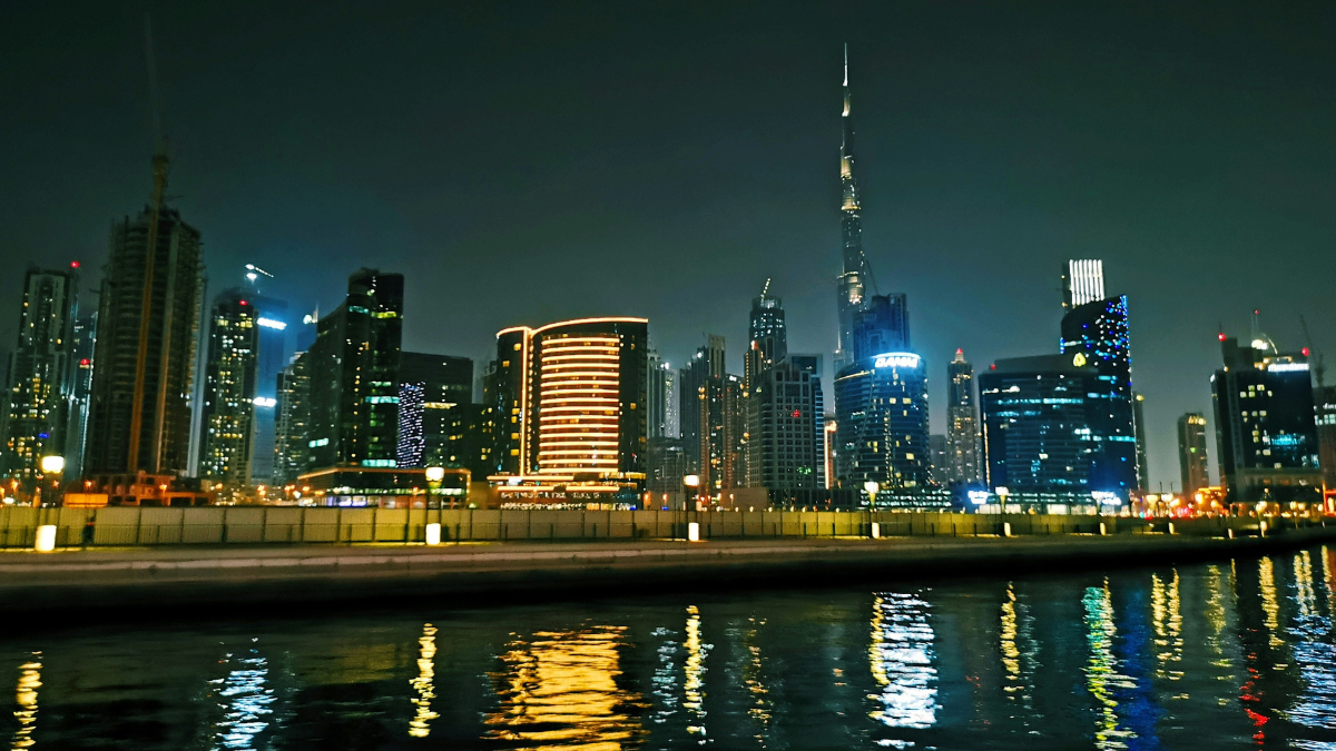 Token2049 Crypto Conference Delays Dubai Summit to 2027 Over Security Concerns