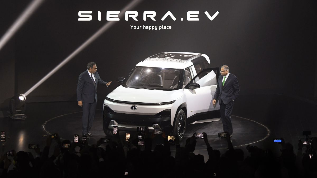 Tata Unveils 12 Cars, Including 5 Electric Models Along With 14 Trucks at Auto Expo 2023