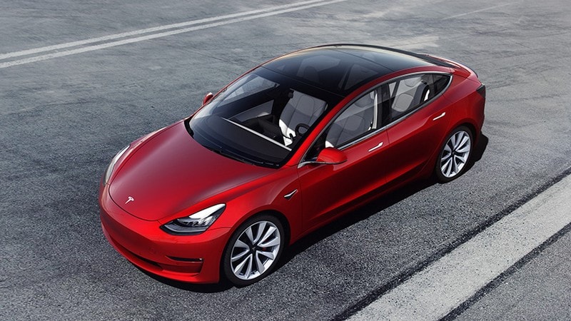 Tesla Debuts $35,000 Model 3, Makes Global Sales Online-Only