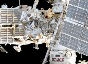 Russian Cosmonauts Install Semiconductor Experiment During ISS Spacewalk