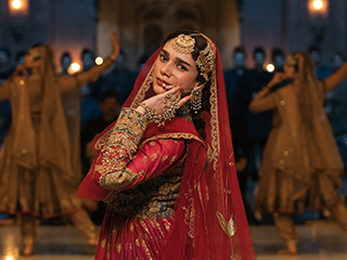 Heeramandi Review: Sanjay Leela Bhansali&#039;s New Netflix Series Is a Visual Treat That Won&#039;t Keep You Hooked