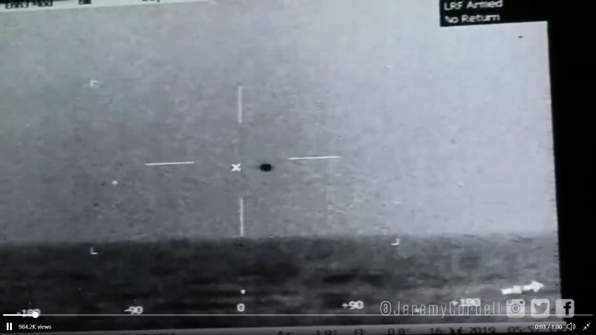 Ufo Sighting In Us Leaked In Video Ex Defence Official Says Massive Intelligence Failure Technology News
